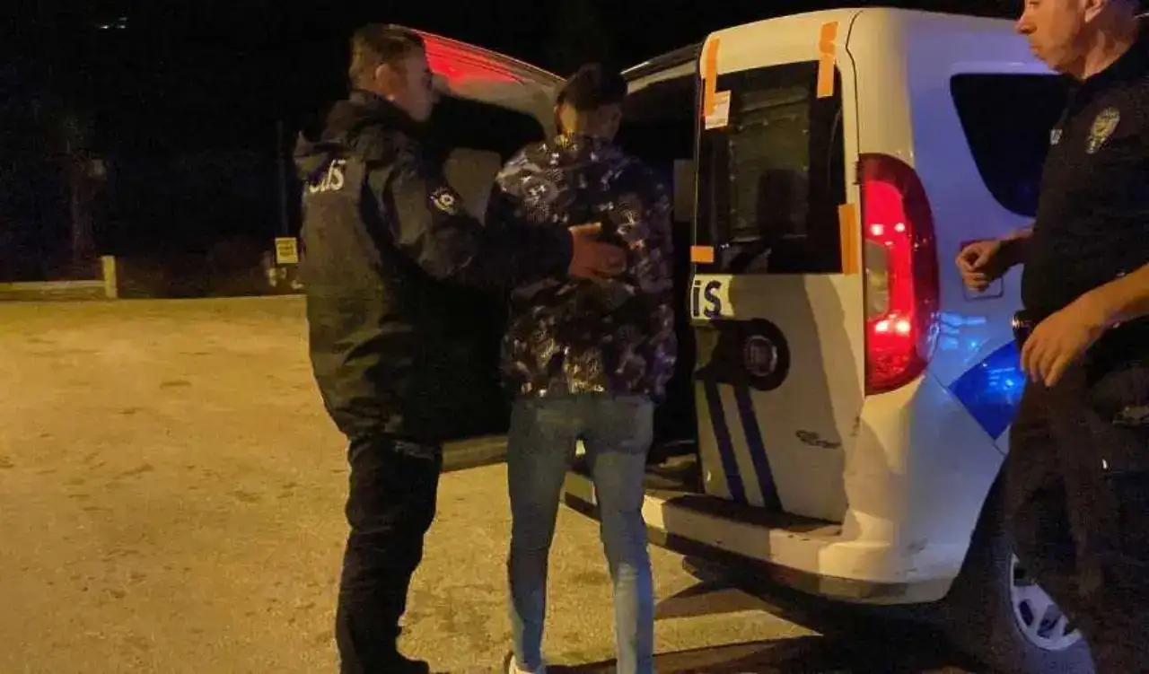 Burdur’da Ehliyeti Gitmesin Diye Dil Döken Genç Cezadan Kurtulamadı! 1